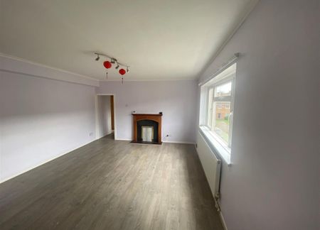 Long Close Avenue, Allesley Village, Coventry - Photo 5