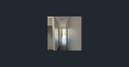 26 Sadie Avenue, Thornhill Park, Vic 3335 - Photo 2