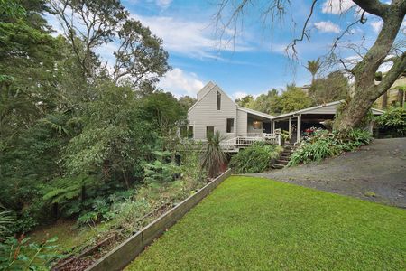 Rare Family Sanctuary in Nature - Photo 4