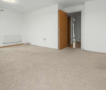 Lower Hall Street, St. Helens, WA10 - Photo 4