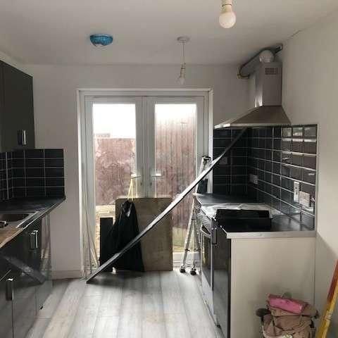 Luton, LU4 - Photo 1