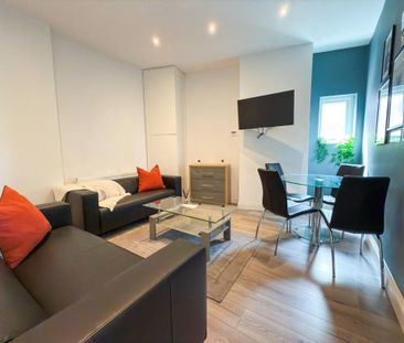 4 bedroom house to rent - Photo 1