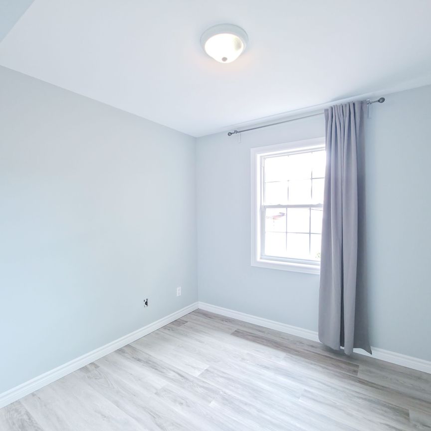 For Lease - 343 Mitchell Avenue, Oshawa, Ontario - Photo 1