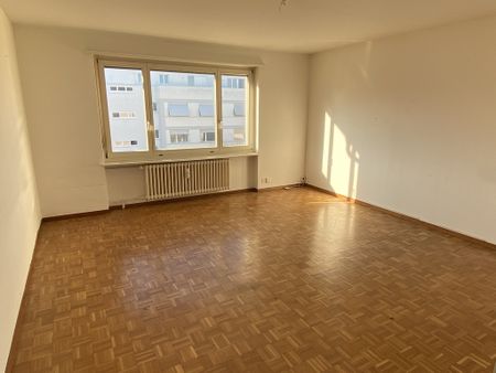 SCHÖNE HELLE 3-ZIMMERWOHNUNG MIT BALKON - Foto 2