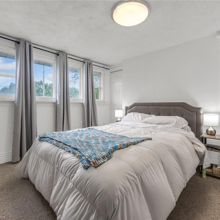 For Lease - 6370 High Street, Niagara Falls, Ontario - Photo 1