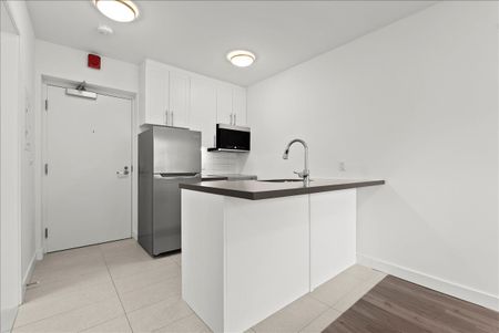 For Lease - 10 Garfella Drive Unit# 106, Toronto, Ontario - Photo 3