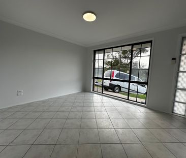 Single Storey Home - Photo 4