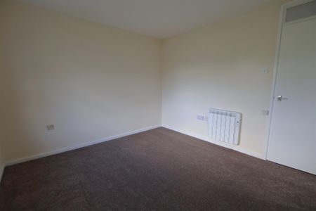 Northway Gosport Unfurnished - Photo 2