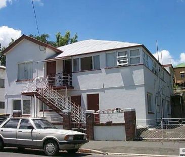 “Spacious Studio Apartment - Petrie Terrace” - Photo 4