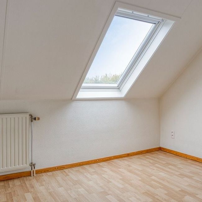 Appartement te huur in Lanaken voor € 1.150 met 3 slaapkamers - Photo 1