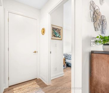 Condo Townhouse For Lease | S9055138 - Photo 5