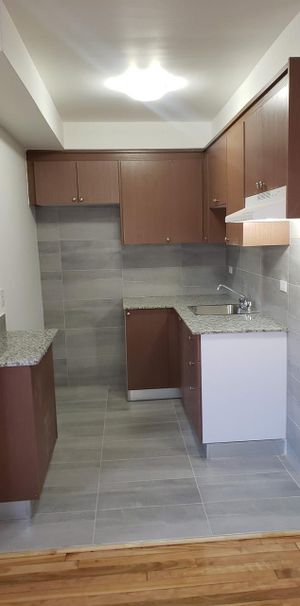 1 CH - 1 SDB - Montreal - $1,200 /mo - Photo 1