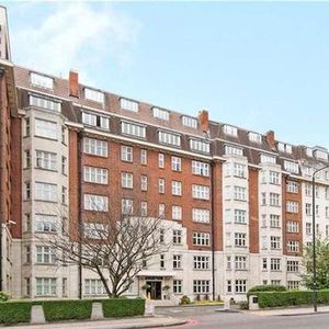 Wellington Court, St Johns Wood, London, NW8 - Photo 3