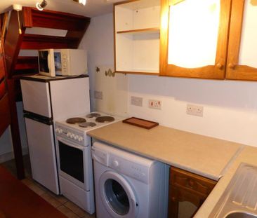 1 bedroom barn conversion to rent - Photo 6