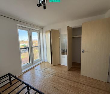 5 bedroom townhouse to rent - Photo 5