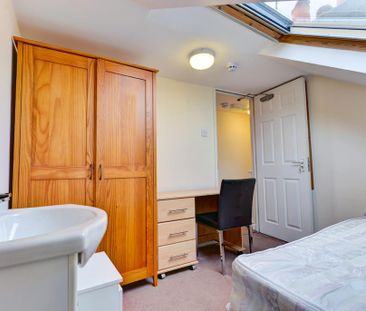 6 bedroom house to rent - Photo 4