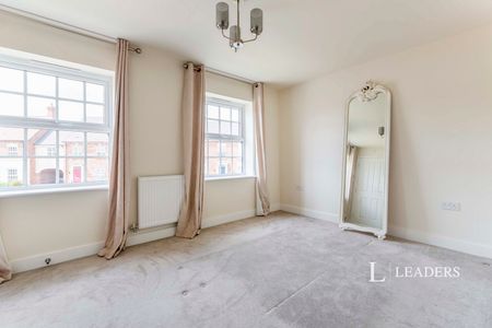 3 bedroom house to rent Excelsior Way, Sileby, Loughborough, Leicestershire, LE12 - Photo 2