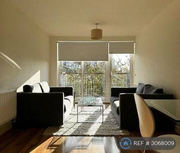 2 bedroom flat to rent - Photo 1