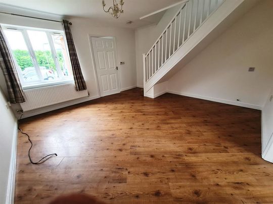 2 bedroom end of terrace house to rent - Photo 1