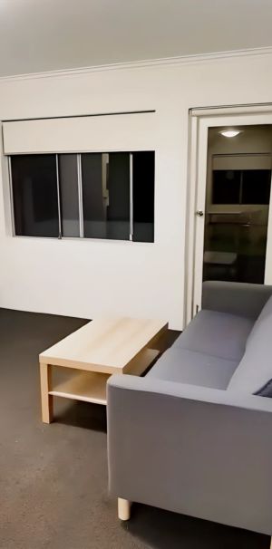 2 bed 1 bath - Photo 1