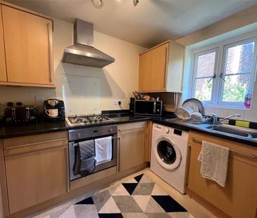 2 bedroom flat to rent - Photo 5