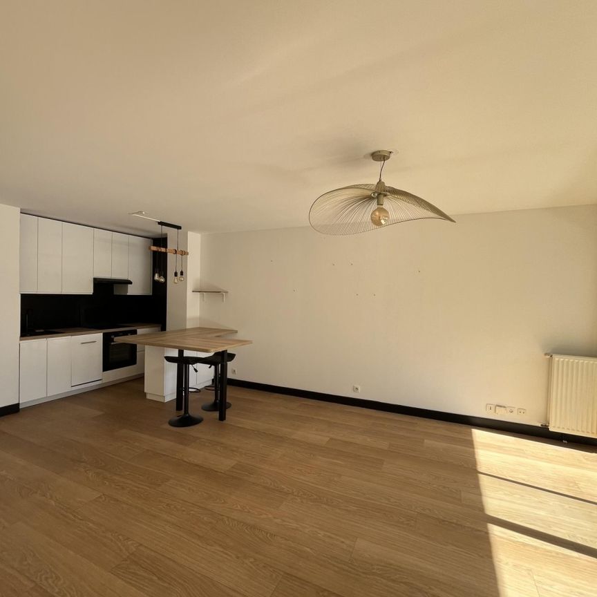 Location Appartement 2 pièces 49m² RENNES 35000 - Photo 1