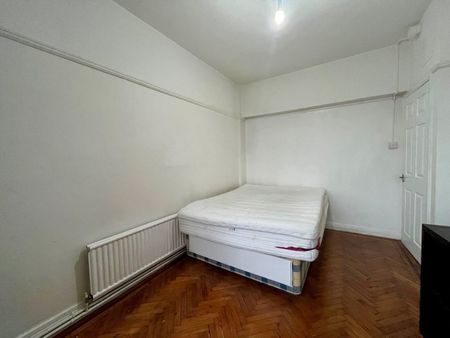 Dunraven House, Cardiff, Westgate Street - Photo 3