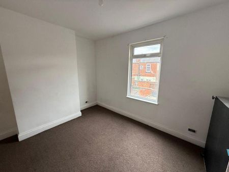 2 bedroom house to rent - Photo 3