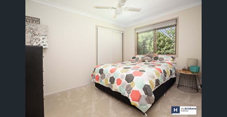 Family Home in Excellent Location - Photo 4