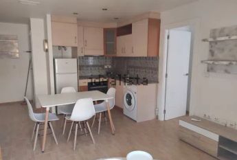 Alquiler de piso en Calle Orihuela, 25