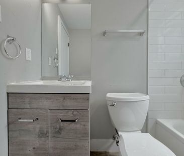 For Lease - 100 King Edward Avenue Unit# 3, London South, Ontario - Photo 5