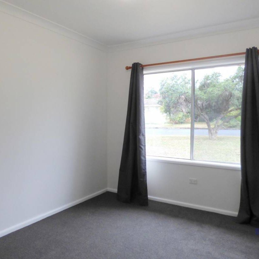 Three Bedroom Home in a Convenient Location - Photo 1