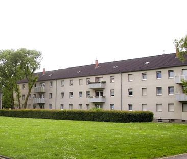 Demnächst frei! 2-Zimmer-Wohnung in Duisburg Huckingen - Foto 1
