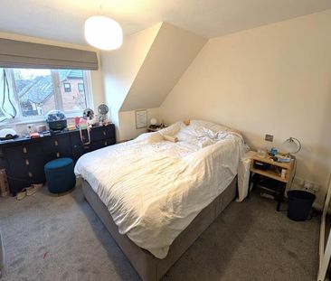 2 bedroom end of terrace house to rent - Photo 3