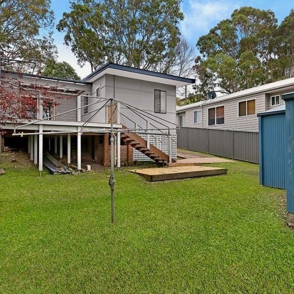 23 Donald Ave, Kanwal NSW 2259 - House For Rent | Domain - Photo 1