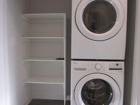 For Lease - 18 Mermot Lane, Richmond Hill, Ontario - Photo 4