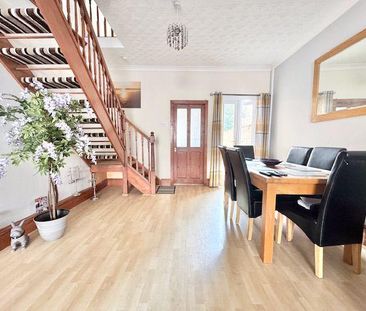 2 bedroom property to rent - Photo 4