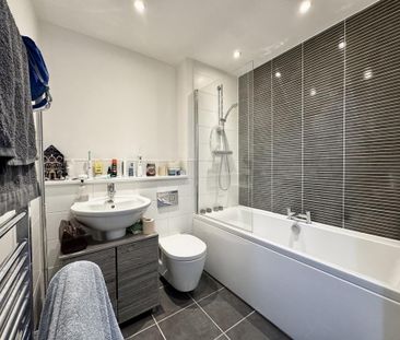 2 bedroom apartment to rent - Photo 5