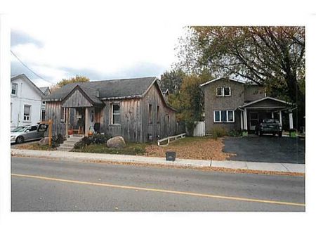 For Lease - 45 Gowan Street, Barrie, Ontario - Photo 4