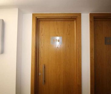 Hornbeam Way, Manchester, M4 - Photo 4