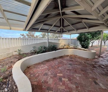 East Fremantle - Photo 6