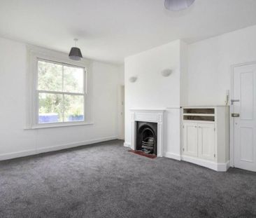 2 Bed Flat, Moss Hall Crescent, N12 - Photo 1