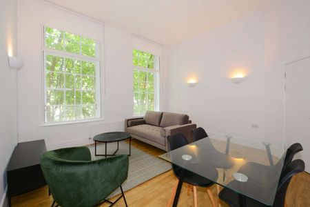 A good sized two bedroom apartment close to Angel Station - Photo 2