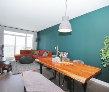 For Lease - 55 Oneida Crescent Unit# 811, Richmond Hill, Ontario - Photo 2