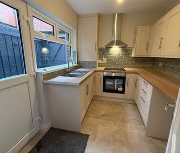 23 Parkgate Parade, Sydenham , BELFAST, BT4 1ET - Photo 4