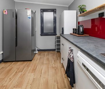15 Tarakan Avenue, Ashmont NSW 2650 - Photo 6