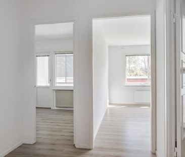 Lantmannavägen, Trollhättan - Photo 2