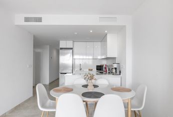 Mieszkanie na wynajem - 112 m² - 3 pokoje Torrevieja Walencja Alicante