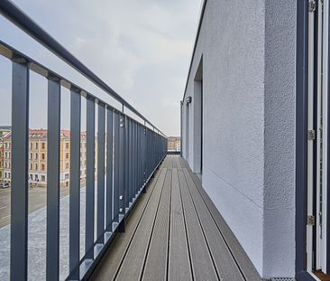 Leipzig: Traumhaftes Penthouse mit riesiger Terrasse und Blick zum Auwald * Wohnen an der Weißen Elster * luxuriöse Ausstattung - Photo 1