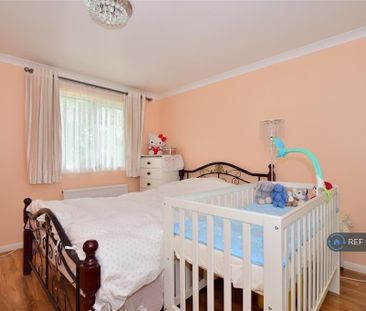 4 bedroom terraced house to rent - Photo 2